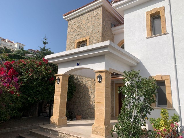 Villa For Sale in Alsancak, Kyrenia