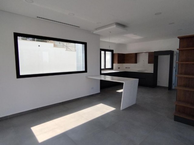 4+1 ULTRALUX VILLA ZUM VERKAUF IN KYRENIA/ZEYTİNLİK