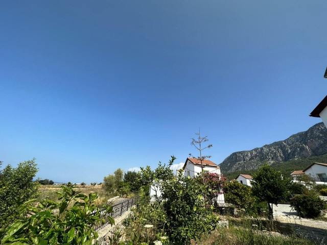 4+1 VILLAS FOR SALE IN KYRENIA/LAPTA