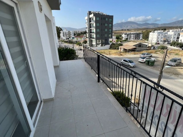 LEFKOŞA/GÖNYELİ'DE KİRALIK 2+1 EŞYALI DAİRE