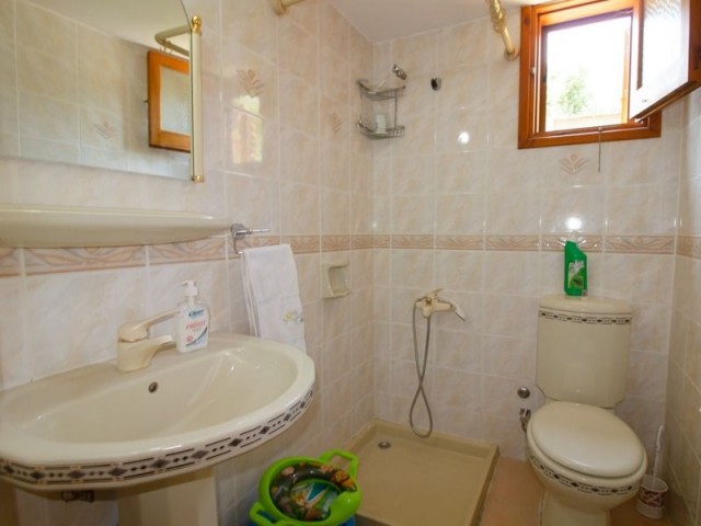 GİRNE/LAPTA'DA KİRALIK 3+1 BUNGALOW