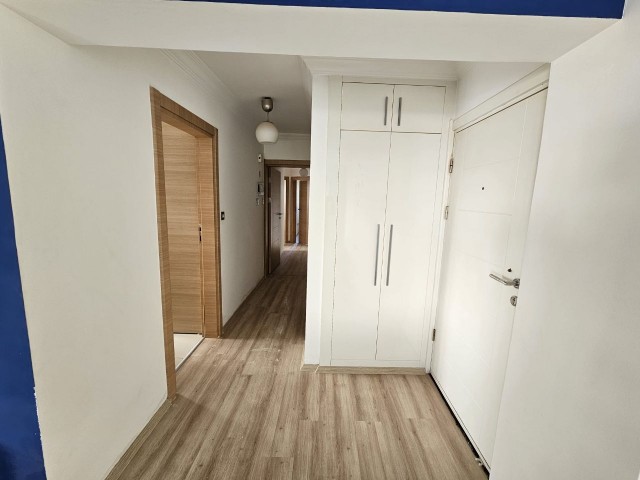 GİRNE PATARA SİTESİNDE SATILIK 3+1 DAİRE