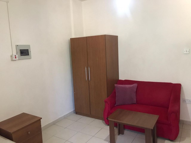 STUDIOWOHNUNG ZU VERMIETEN IN NICOSIA/KÜÇÜK KAYMAKLI