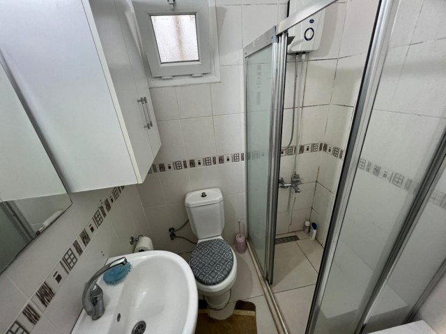 GİRNE ASLANLI VİLLA BÖLGESİNDE SATILIK 2+1 PENTHOUSE