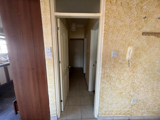 GİRNE ASLANLI VİLLA BÖLGESİNDE SATILIK 2+1 PENTHOUSE