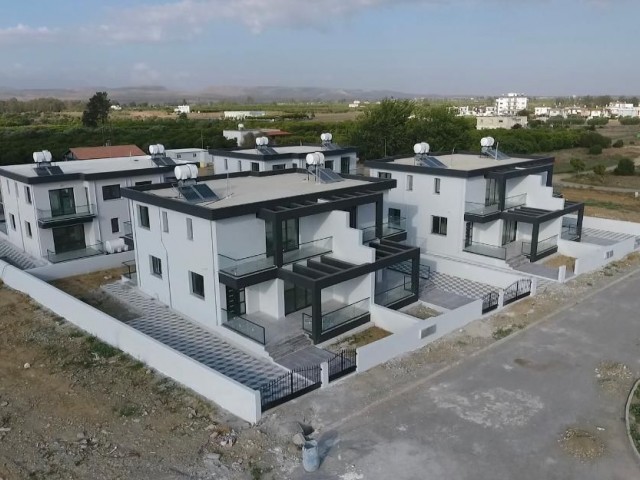 GÜZELYURT/KALKANLI'DA SATILIK 3+1 İKİZ VİLLALAR