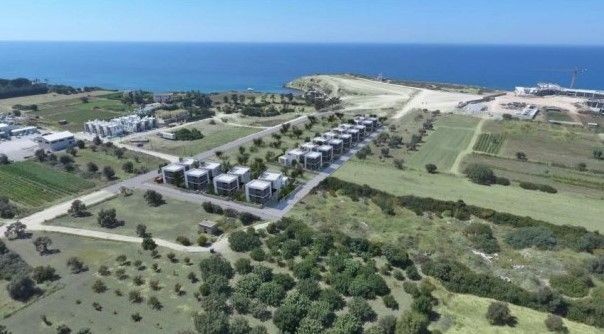 4+1 VILLEN IM BAU ZUM VERKAUF IN GIRNE/ÇATALKÖY