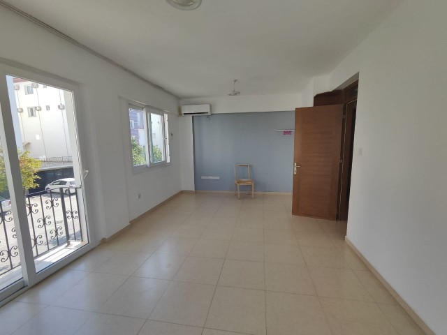 3+1 UNFURNISHED FLAT FOR RENT IN GIRNE/ALSANCAK