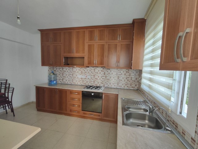 3+1 UNFURNISHED FLAT FOR RENT IN GIRNE/ALSANCAK