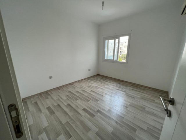 LEFKOŞA/GÖNYELİ'DE SATILIK 2+1 DAİRE 