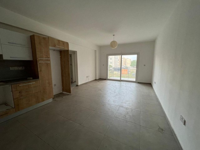 LEFKOŞA/GÖNYELİ'DE SATILIK 2+1 DAİRE 