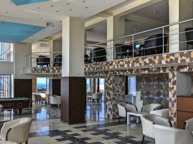 GİRNE/KARŞIYAKA'DA SATILIK HOTEL