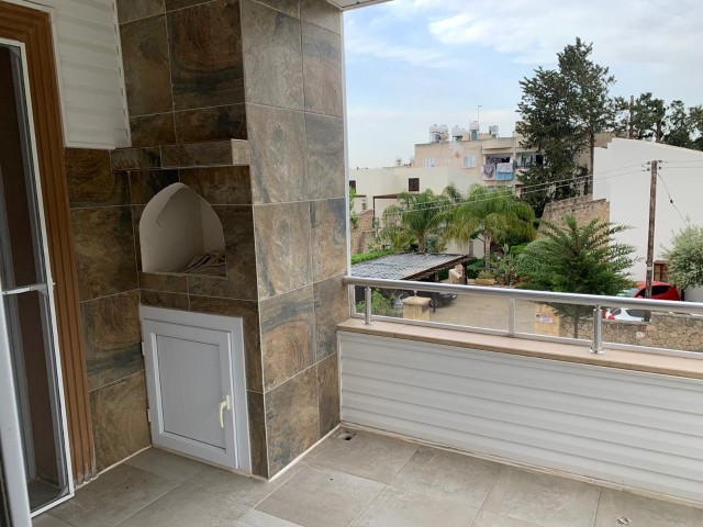 3+1 FLAT FOR SALE IN KYRENIA/LAPTA