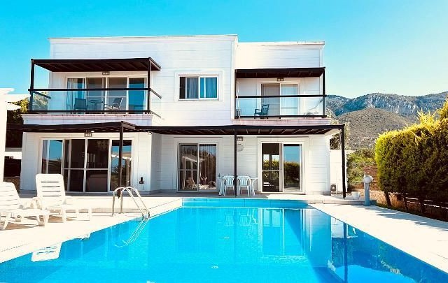 4+1 LUXURY VILLA FOR SALE IN GİRNE/ÇATALKÖY