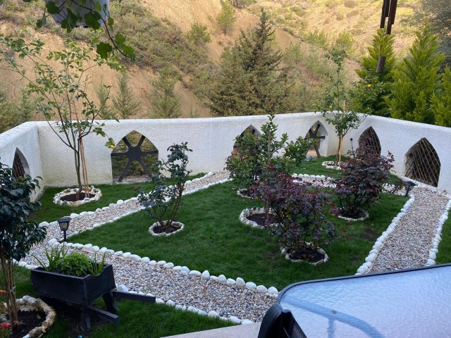 3+1 VILLA FOR SALE IN KYRENIA/BELLAPAIS