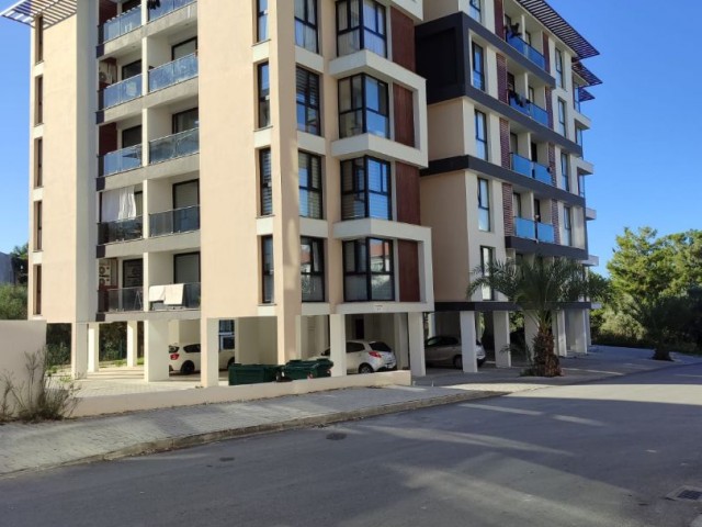 2+1 FLAT FOR SALE IN KYRENIA CENTER