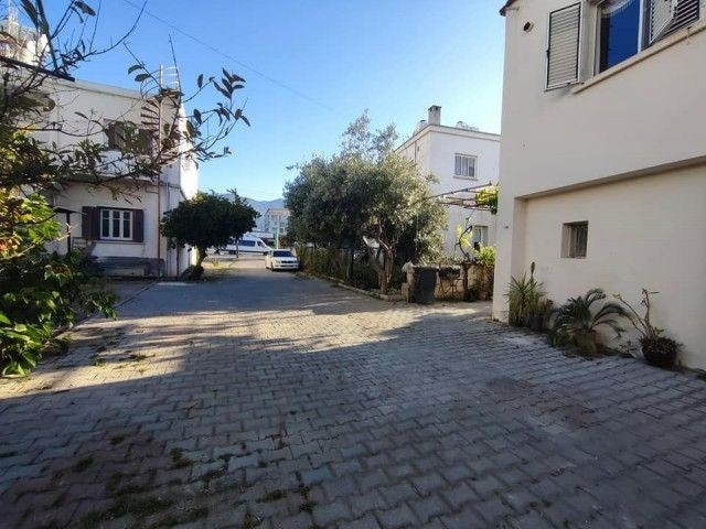 COMPLETE BUILDING FOR SALE IN KYRENIA/KARAKUM