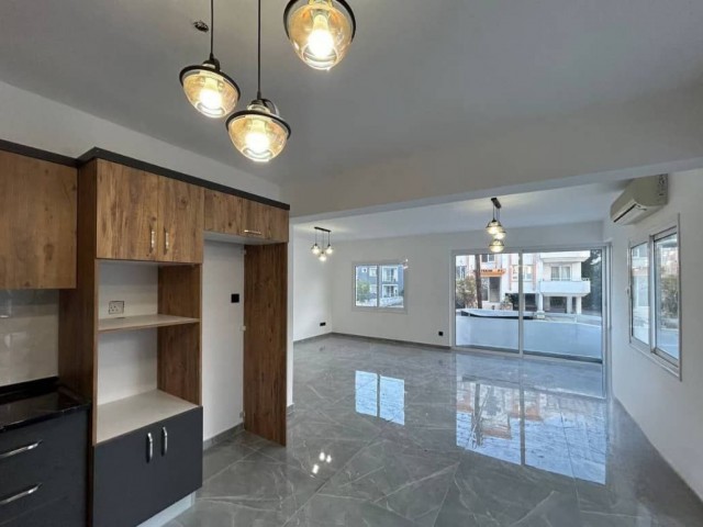 3+1 FLAT FOR SALE IN KYRENIA CENTER