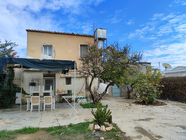 2+1 DUPLEX-EINFAMILIENHAUS ZUM VERKAUF IN FAMAGUSTA/PAŞAKÖY