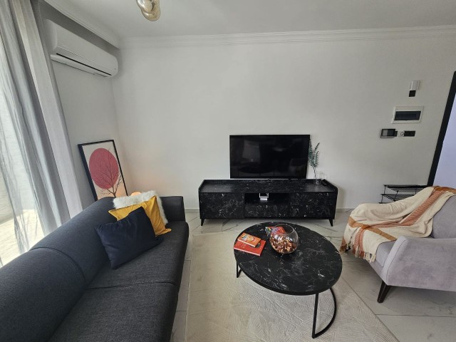 GİRNE/KARAOĞLANOĞLU'NDA SATILIK 2+1 DAİRE