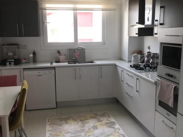 3+1 FLAT FOR SALE IN KYRENIA CENTER