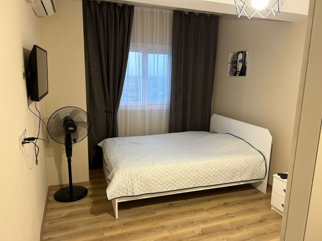 GAZİMAĞUSA'DA SATILIK 2+1 EŞYALI PENTHOUSE