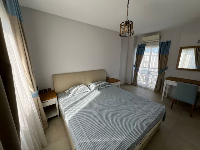 2+1 FURNISHED FLAT FOR RENT IN BLUE MARE SITE IN GIRNE/ALSANCAK