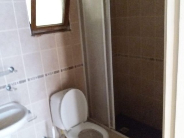 3+1 FURNISHED FLAT FOR SALE IN KYRENIA CENTRAL MR.POUND AREA