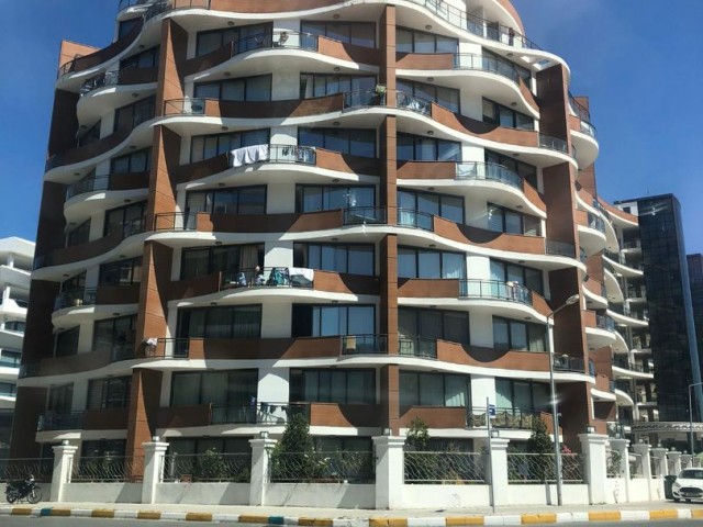 2+1 FURNISHED FLAT FOR RENT IN KYRENIA CENTER WITHIN THE SITE