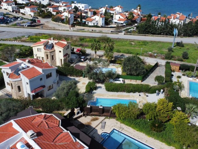 4+1 MÖBLIERTE VILLA ZU VERMIETEN IN GIRNE/ESENTEPE