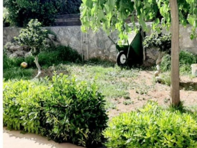 3+1 EINFAMILIENHAUS ZUM VERKAUF IN KYRENIA BOSPHORUS