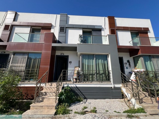 3+1 DUPLEX FLAT FOR SALE IN GİRNE KARAOĞLANOĞLU