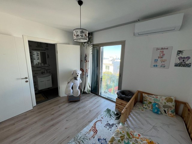 3+1 DUPLEX-WOHNUNG ZUM VERKAUF IN GİRNE KARAOĞLANOĞLU