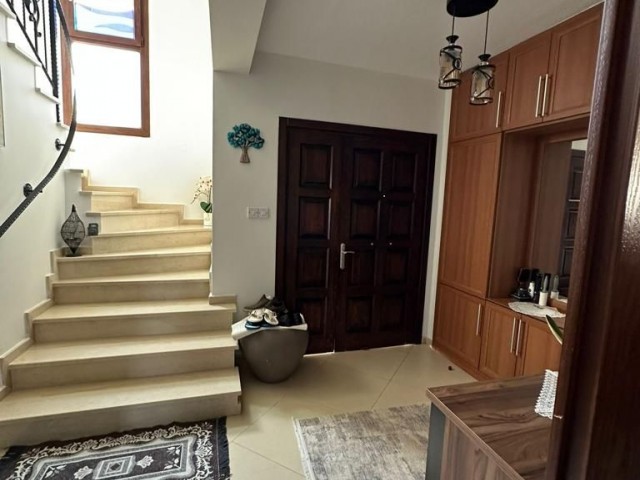 FULLY FURNISHED 3+1 VILLA FOR SALE IN KYRENIA/EDREMIT AREA