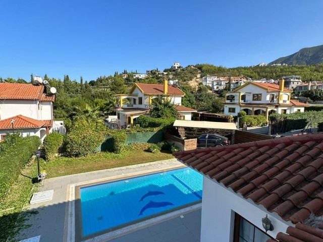 FULLY FURNISHED 3+1 VILLA FOR SALE IN KYRENIA/EDREMIT AREA