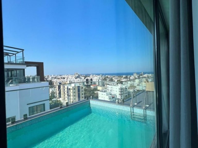 GİRNE MERKEZDE SATILIK 4+1 EŞYALI PENTHOUSE