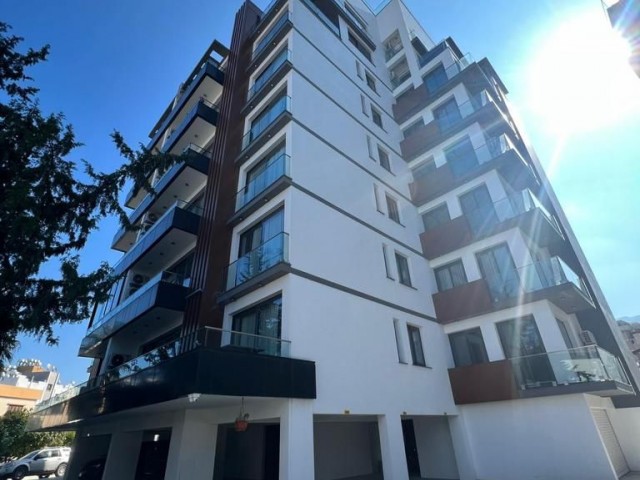 GİRNE MERKEZDE SATILIK 4+1 EŞYALI PENTHOUSE