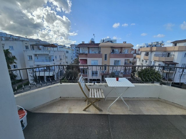 GİRNE/ZEYTİNLİK'TE KİRALIK 3+1 EŞYALI PENTHOUSE