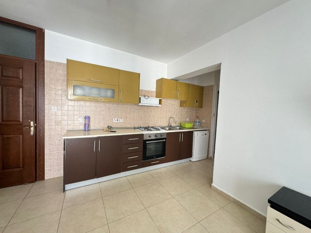 2+1 FURNISHED FLAT FOR RENT IN KYRENIA CENTER