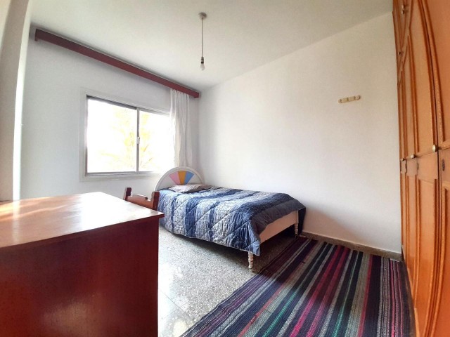 LEFKOŞA/YENİŞEHİR'DE KİRALIK 3+2 FUL EŞYALI DAİRE