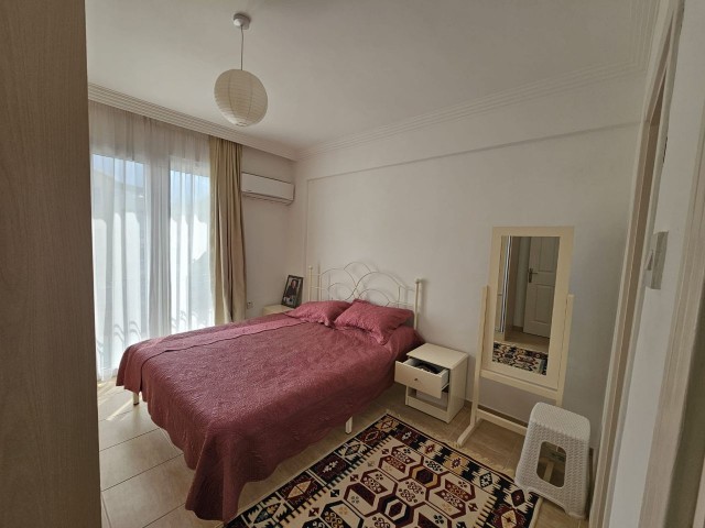 GİRNE/ALSANCAK'TA ORTAK HAVUZLU SİTE İÇERİSİNDE SATILIK 3+1 FUL EŞYALI PENTHOUSE