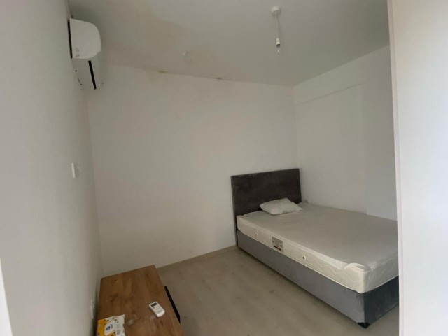 3+1 MÖBLIERTE WOHNUNG MIT VOLLSTÄNDIGEM MEERBLICK ZUM VERKAUF IN GİRNE/ZEYTİNLİK