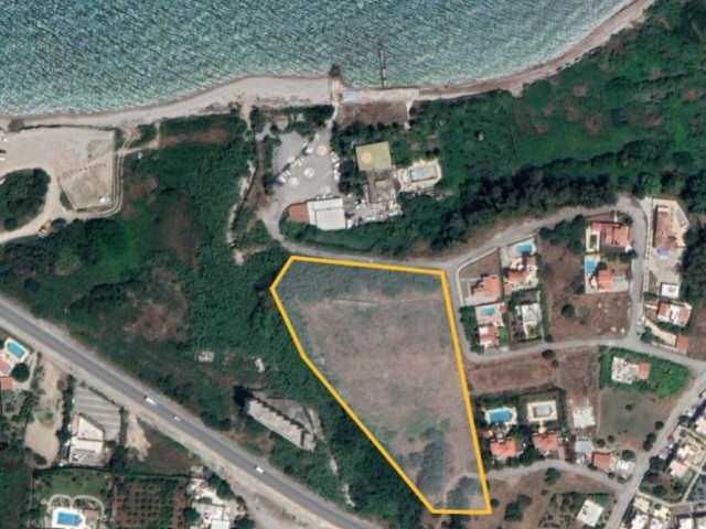 LAND FOR SALE IN KYRENIA/LAPTA FOR TOURISM PURPOSES