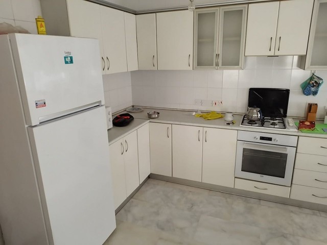 4+2 MÖBLIERTE DUPLEX-WOHNUNG ZU VERMIETEN IN NICOSIA/ORTAKÖY