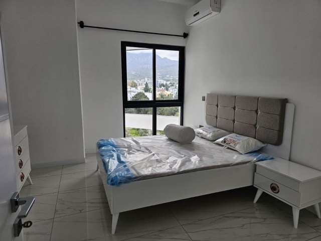 WOHNUNGEN ZU VERMIETEN MIT PRIVATEM BALKON UND POOL IN KYRENIA/KARAKUM