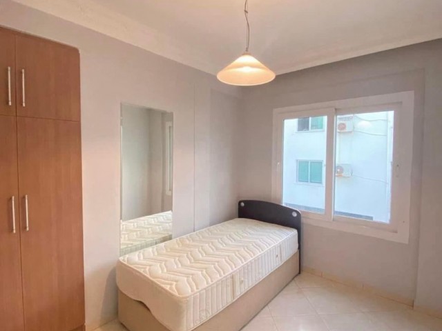 3+1 FURNISHED FLAT FOR SALE IN KYRENIA CENTER