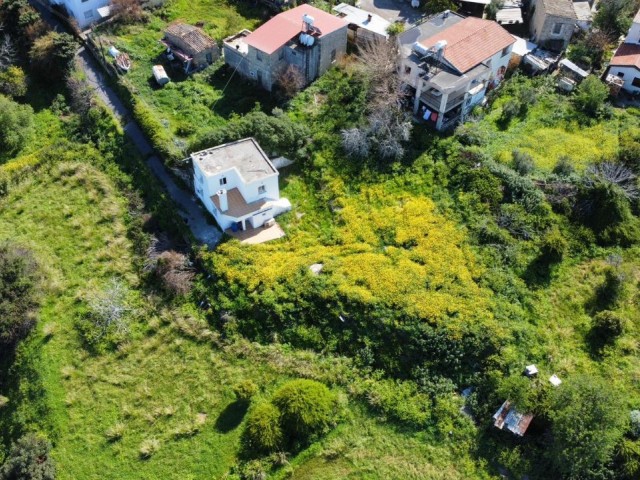 DORFHAUS ZUM VERKAUF IN KIRNE/KARAAĞAÇ