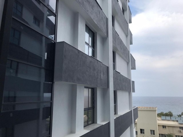 WOHNUNGEN ZU VERMIETEN MIT PRIVATEM BALKON UND POOL IN KYRENIA/KARAKUM