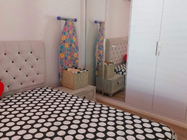 3+1 MÖBLIERTE VILLA ZUM VERKAUF IN GİRNE/KARAOĞLANOĞLU