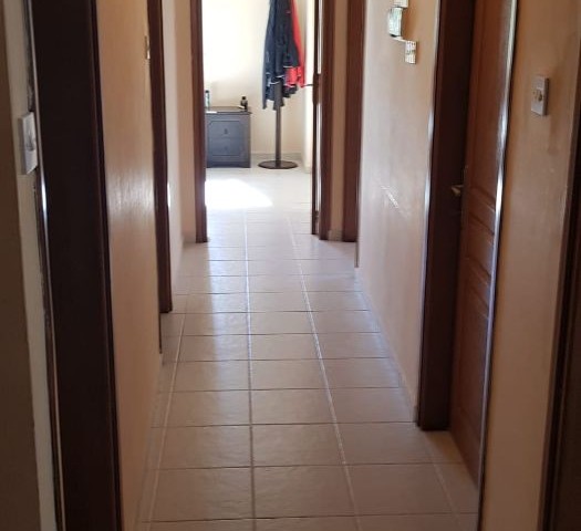 3+1 FURNISHED FLAT FOR SALE IN KYRENIA/UPPER KYRENIA